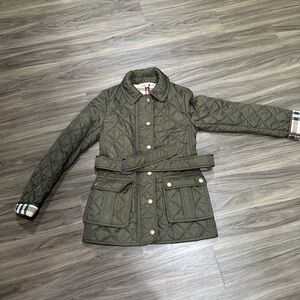 Burberry brit olive  Quilted Jacket with Plaid Interior